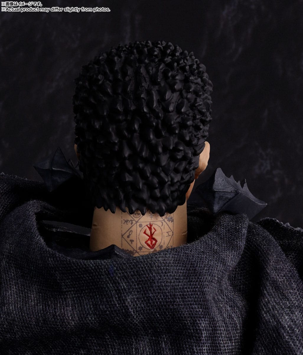 Berserk- SH Figuarts Action Figure Guts (Berserker Armor) 16 cm