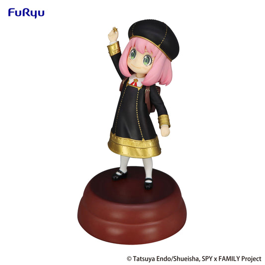 Spy x Family Exceed Creative PVC Statue Anya Forger Get a Stella Star 16 cm