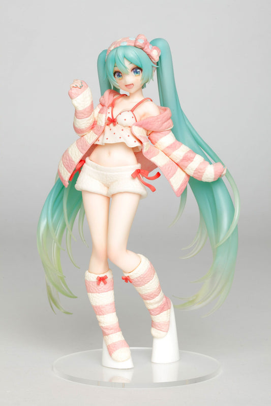 Hatsune Miku - PVC Statue Costumes Roomwear Ver. 18cm