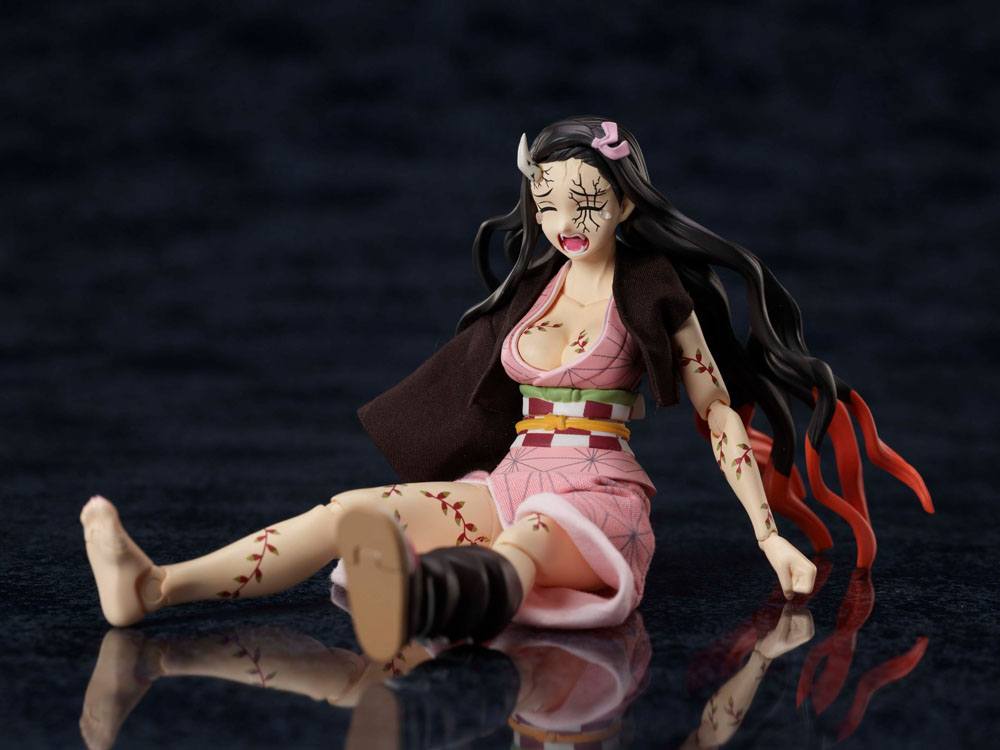 Demon Slayer: Kimetsu no Yaiba BUZZmod Action Figure 1/12 Nezuko Kamado Demon Advancing Ver. 15 cm